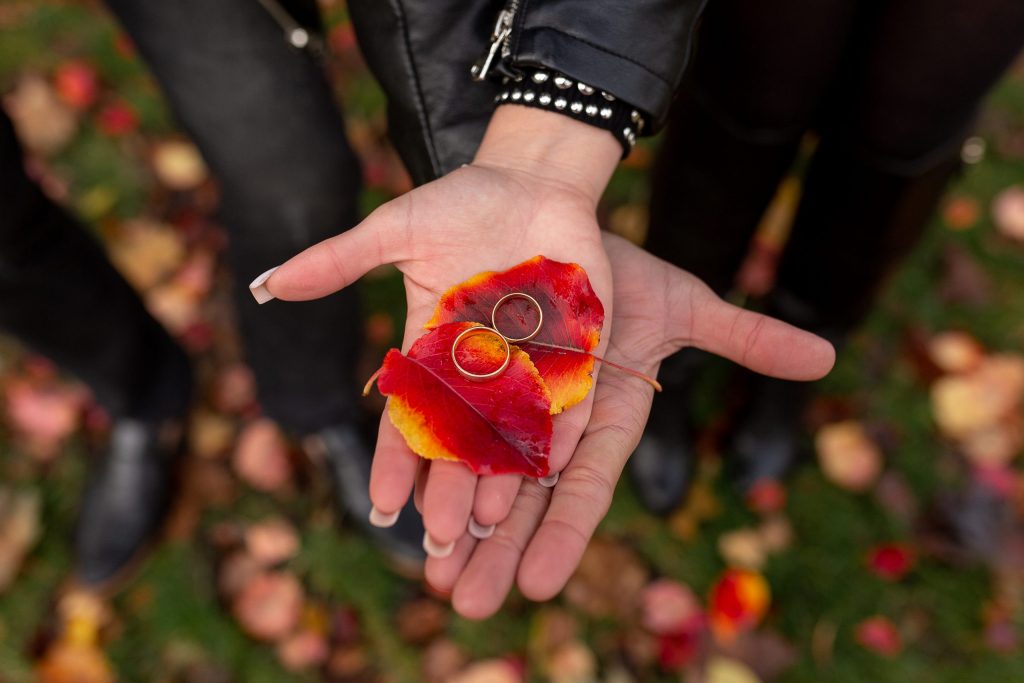 Fall Couple photoshoot in Europe - Paris photographer