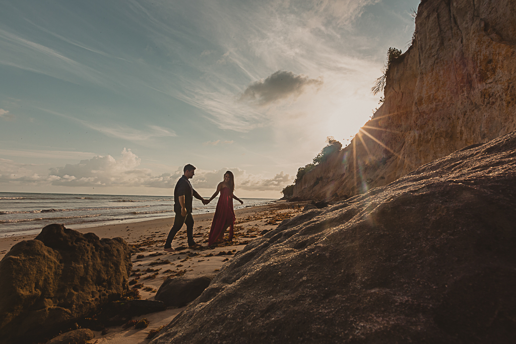 Photographe de mariage et couples - Séance couple levé du soleil à la plage