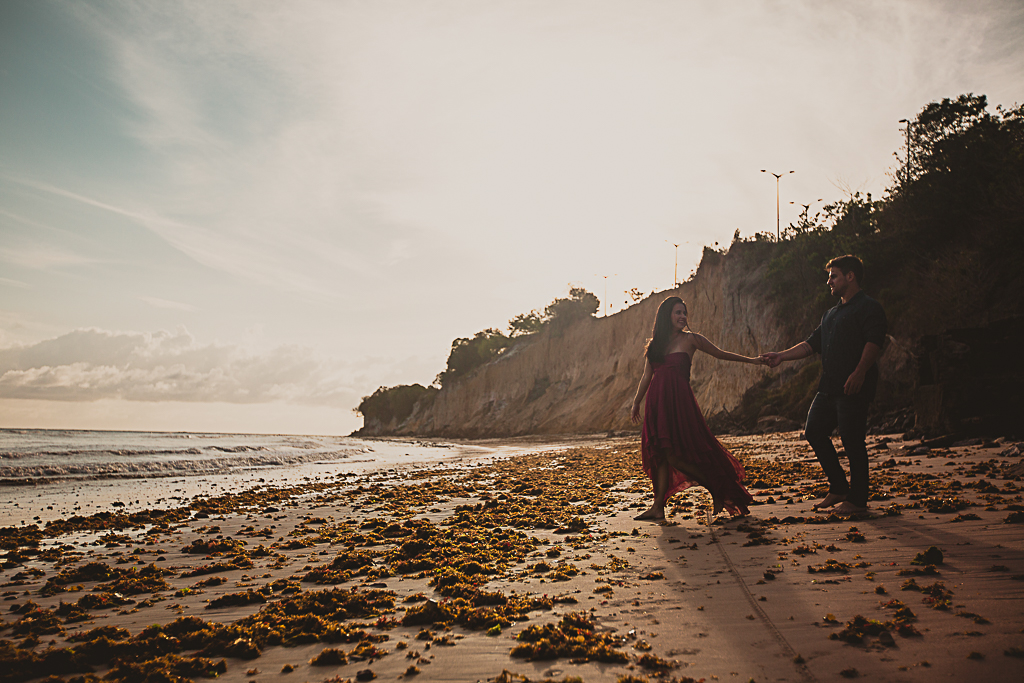 Photographe de mariage et couples - Séance photo de couple à la plage