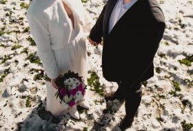 Snowy elopement wedding in Paris