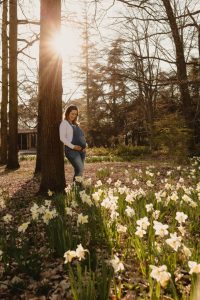 Photographe grossesse à Vincennes - Shooting maternité femme enceinte