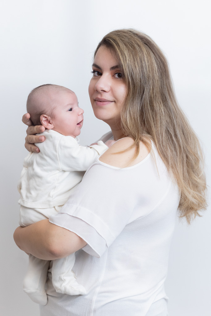 Maman tenant son bébé